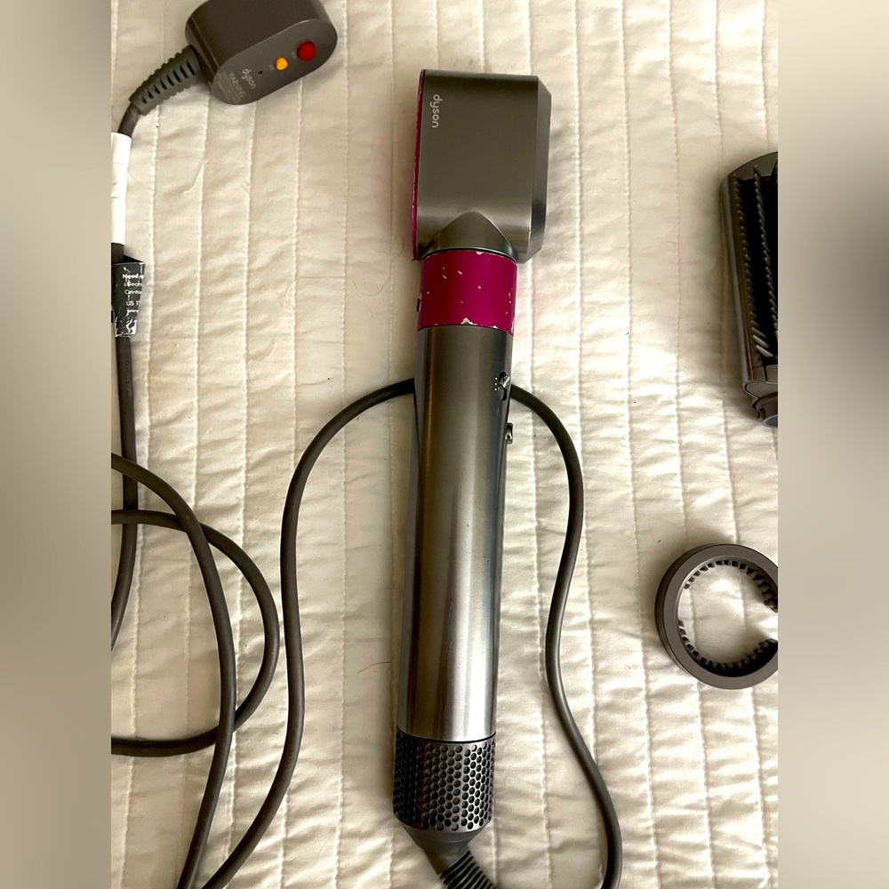 Dyson air wrap